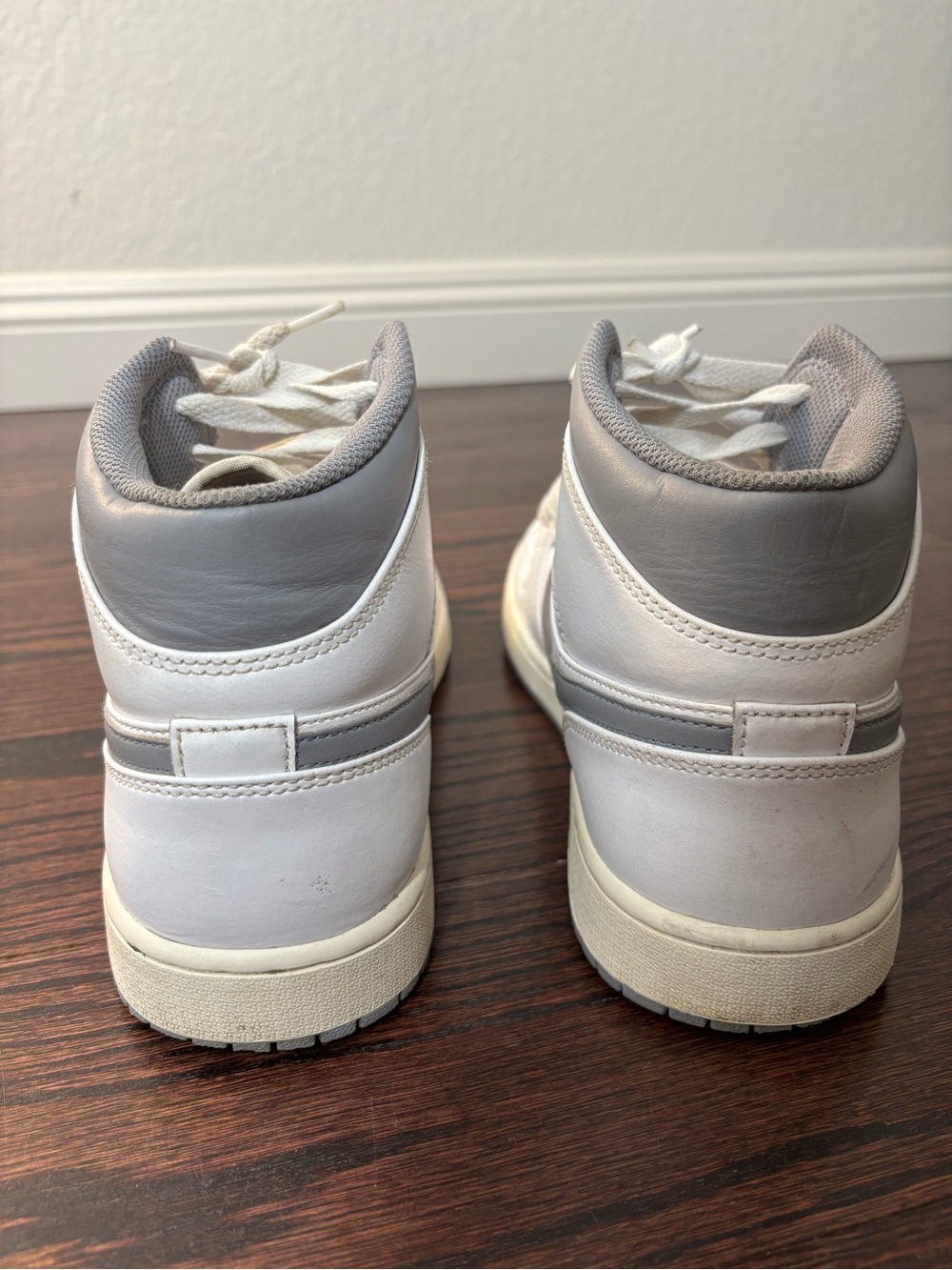 Jordan Air Jordan 1 Mid White Stealth Grey Sneakers Men’s US 12 - Picture 7 of 12